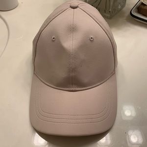 Lululemon baseball hat in light lavender